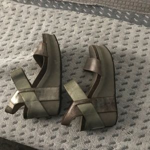 OTBT WEDGES